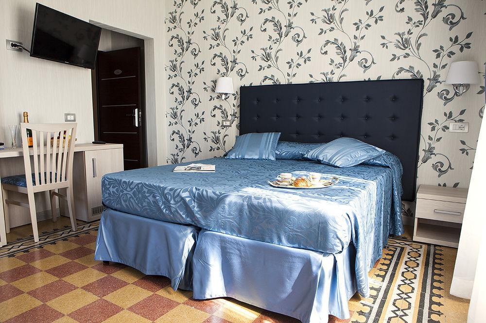 Domus Laurae Hotel Roma Exterior foto